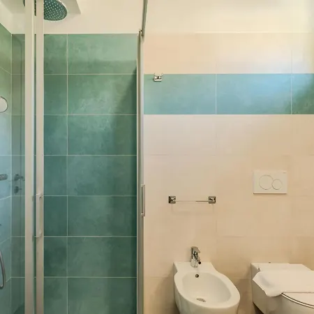 Sunny House By Interhome