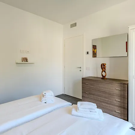 Sunny House By Interhome Apartment